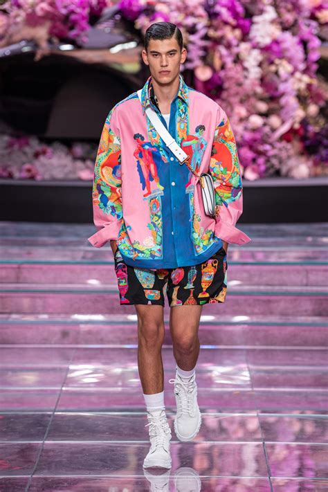 Versace S/S 19 Men's Show (Versace) 